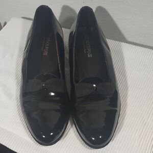 Adolfo Glossy Black Flats with Bow
